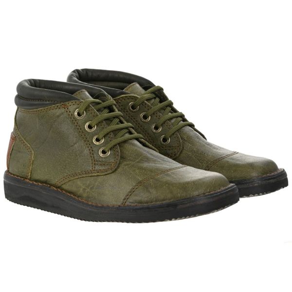 Courteney Tracker in Olive Buffalo Leather
